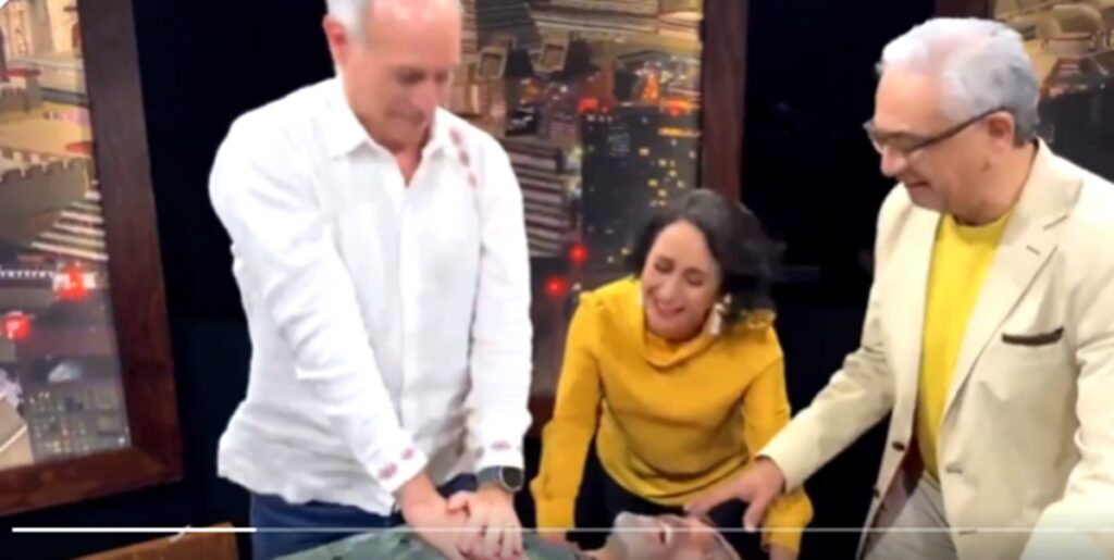 López-Gatell enciende las redes con polémica reaparición