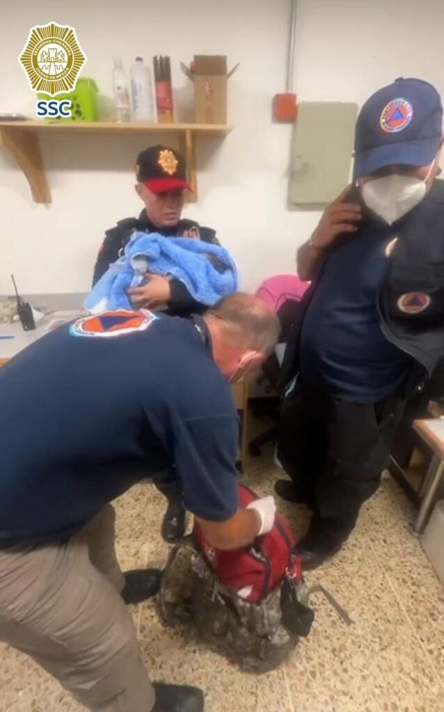 Localizan a bebé abandonado en sanitarios de tienda de autoservicio