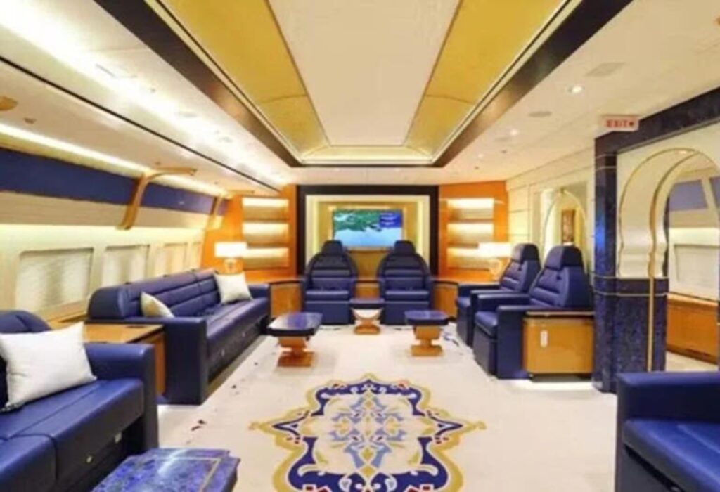 Así es el lujoso avión qatarí que Trump dice sería "estúpido" rechazar