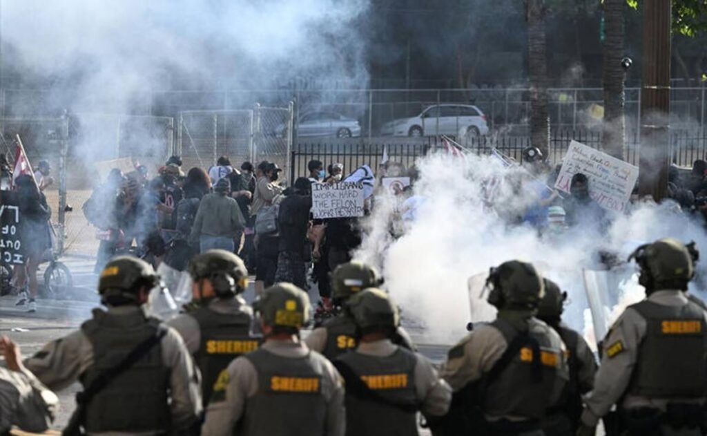 Continúan redadas del ICE en California el fin de semana