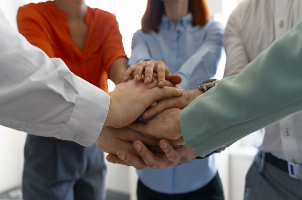 Fomenta Salomón Issa Tafich empleo digno y sostenible