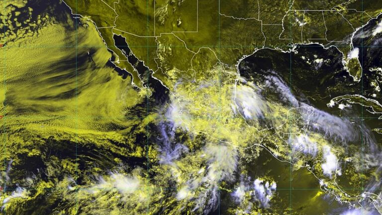 'Flossie' se convertiría en huracán en las próximas horas