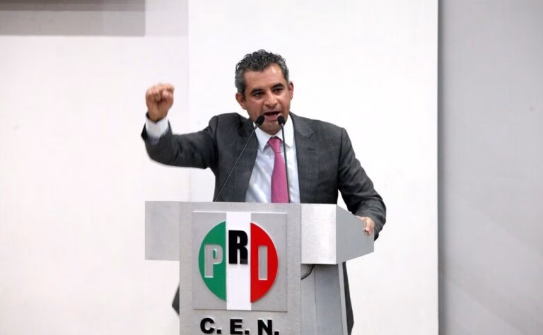 Enrique Ochoa Reza se reincorpora al PRI con la convicción de aportar a la vida interna del partido desde la legalidad y pluralidad.