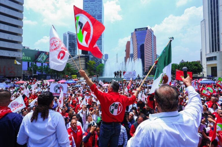 Alito denuncia ante FGR a Noroña y Emilio González; solicita protección a Segob