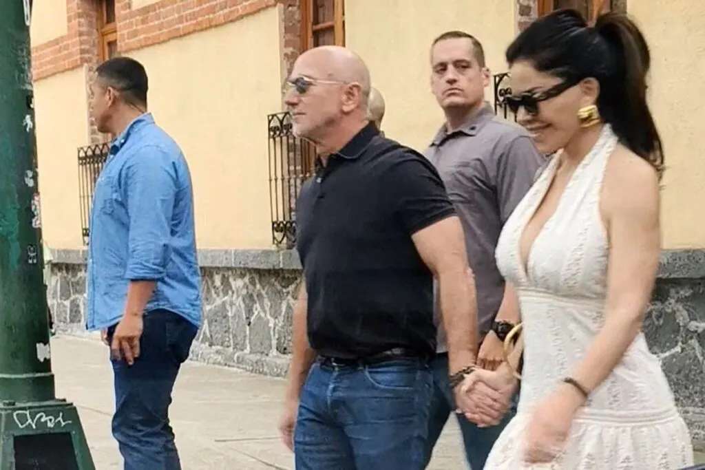 Jeff Bezos y Lauren Sanchez visitan la Ciudad de México