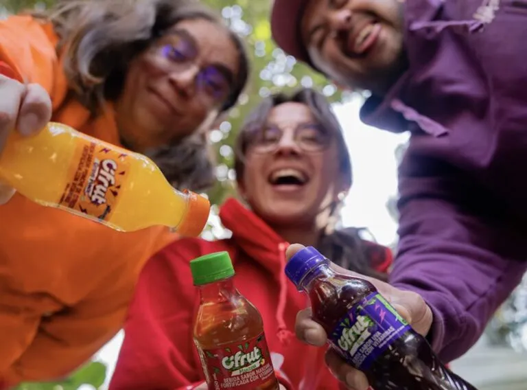 AJEMEX también apunta a entender dónde están los jóvenes y cómo interactúan.