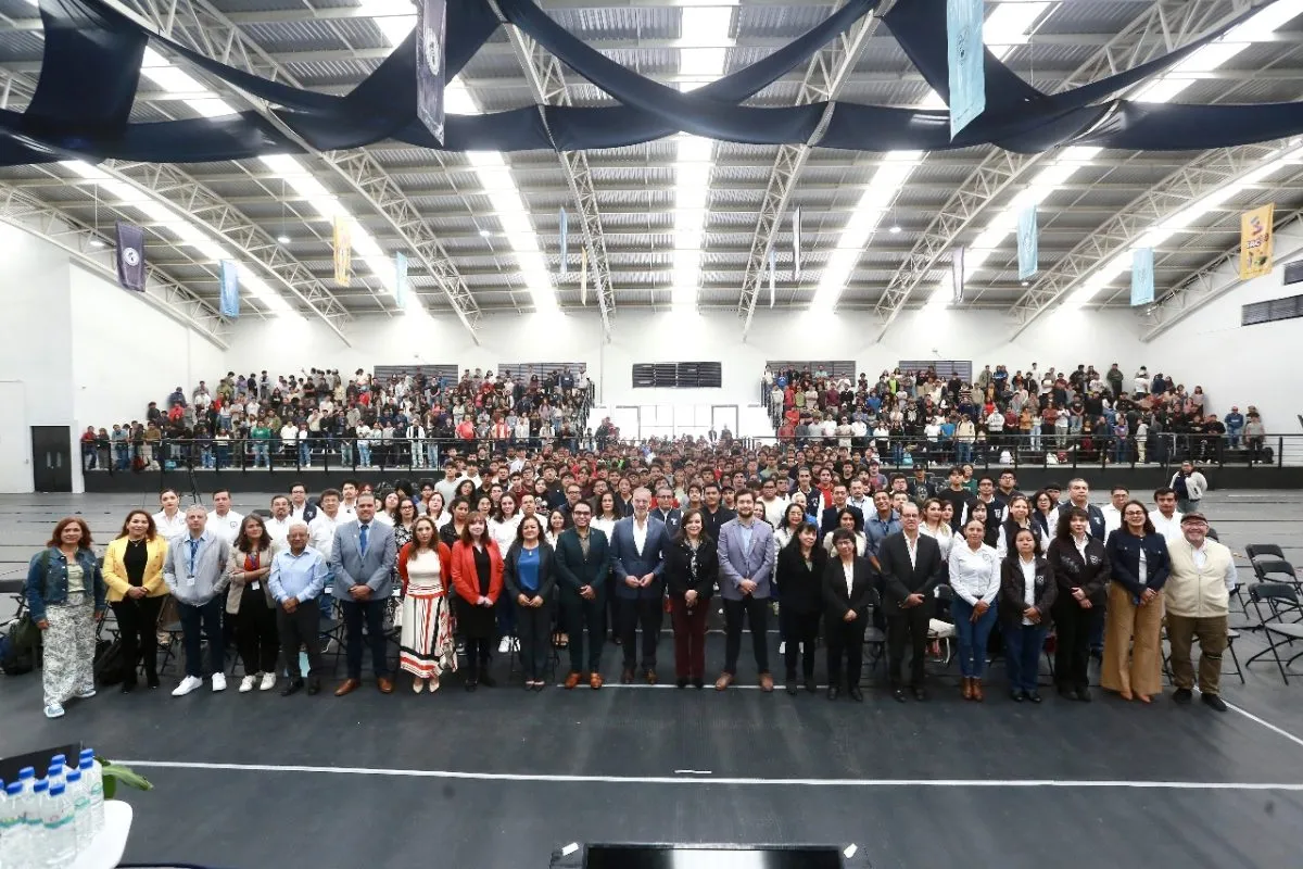 XXXVIII Congreso Nacional y XXIV Congreso Internacional de Informática y Computación donde estuvo presente Marco Del Prete.