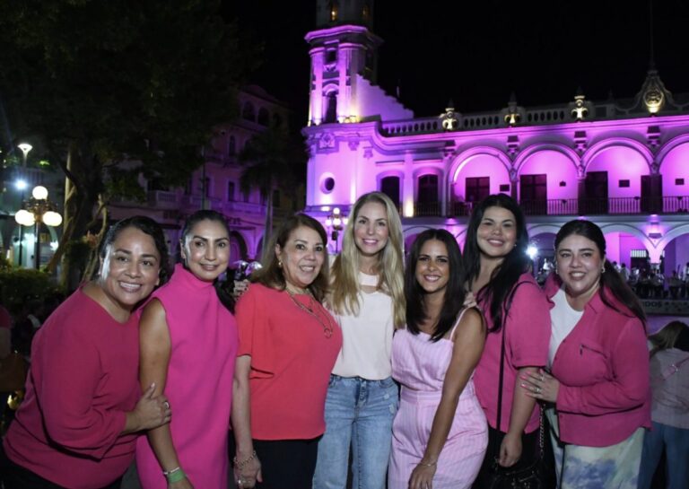 Patricia Lobeira Rodríguez impulsa acciones por la prevención del cáncer de mama en Veracruz.
