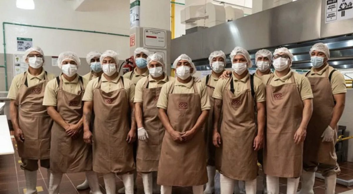 Programa de reinserción social de Grupo Kosmos.