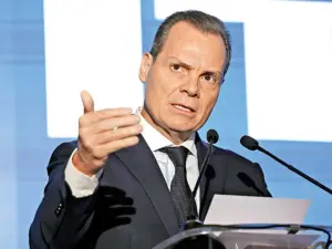 La presidenta Claudia Sheinbaum recibió al presidente de Grupo Vazol, Olegario Vázquez Aldir, en Palacio Nacional.