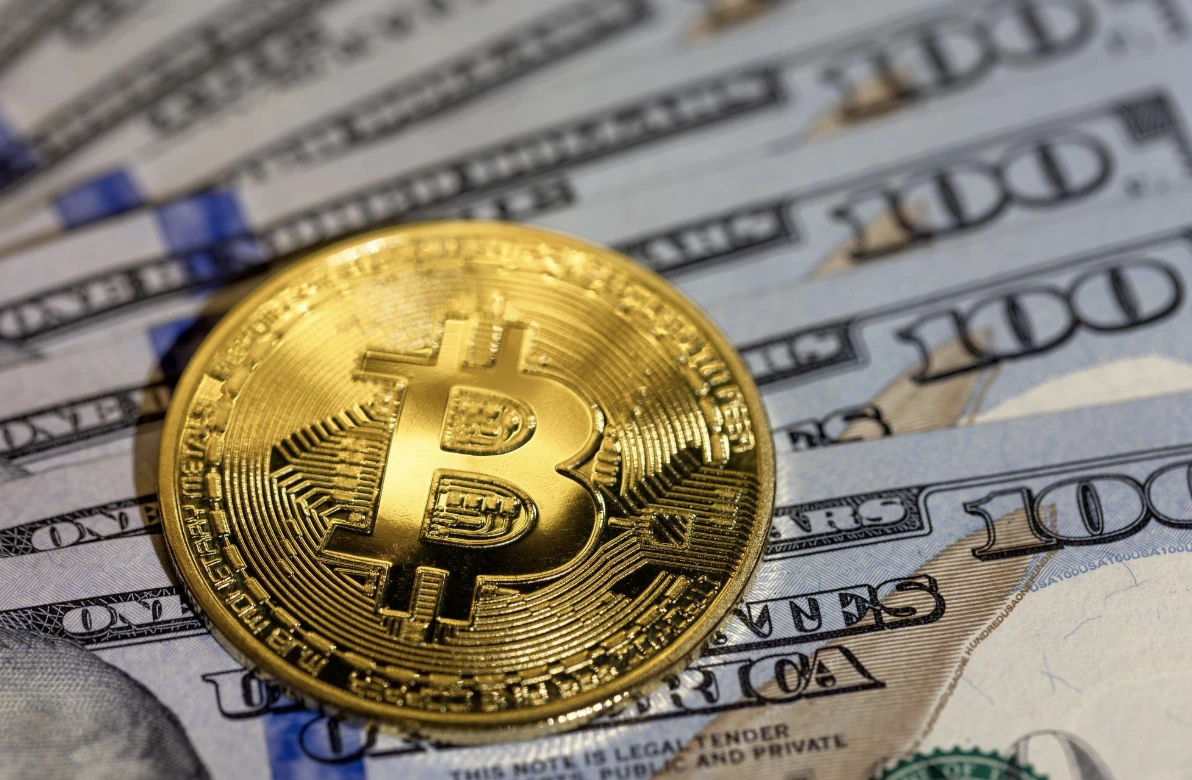 Alexis Nickin Gaxiola atento al entorno de los activos digitales.