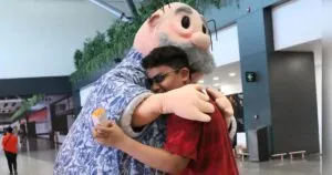 El CEO de Farmacias Similares, Víctor González Herrera, ha impulsado dos iniciativas que contribuyan a este objetivo.