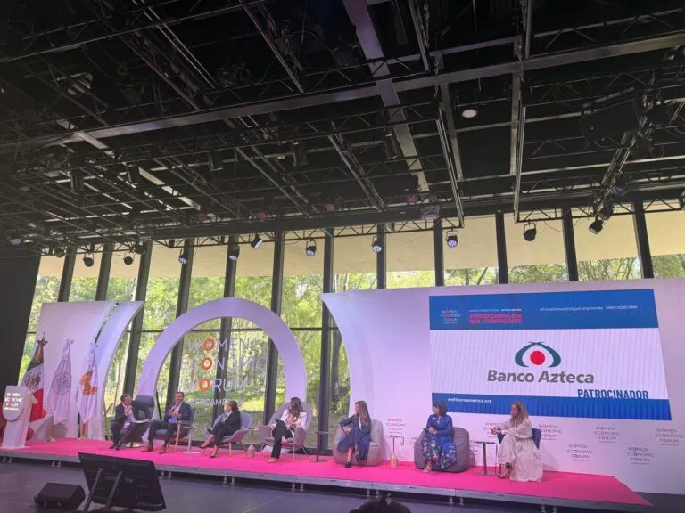 Invertir en equidad, la estrategia de Banco Azteca para impulsar la prosperidad incluyente en el WEF 2026