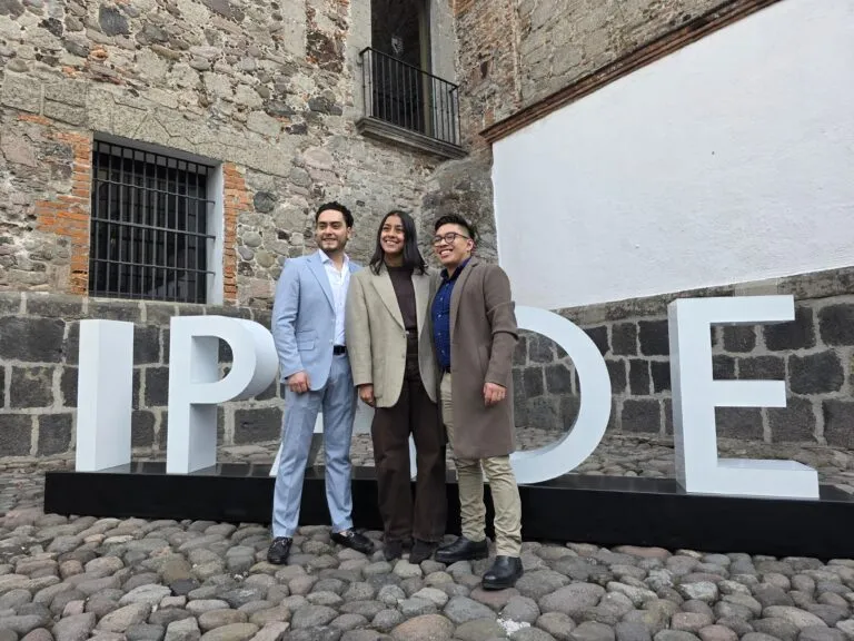 Seguritech y el acceso a la educación de élite.