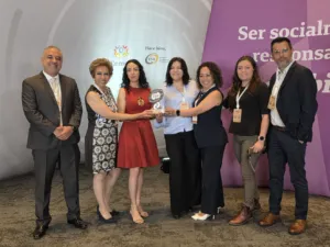 Equipo directivo de Seguritech durante el reconocimiento ESR 2026 por responsabilidad social empresarial.