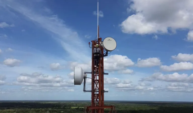 Seguritech impulsa la protección con sistemas de misión crítica.