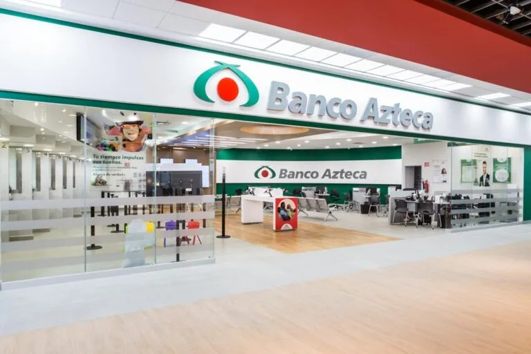 Banco Azteca transforma la atención a adultos mayores en México