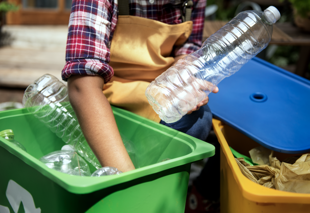 Cultura del reciclaje y recuperación de envases como parte de la estrategia ambiental de AJEMEX.